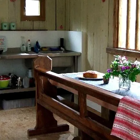 Σπίτι διακοπών Green Glamping From Modern Tipi On Family-Friendly Cider Orchard, Ireland