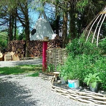 Prázdninový dům Green Glamping From Modern Tipi On Family-Friendly Cider Orchard, Ireland